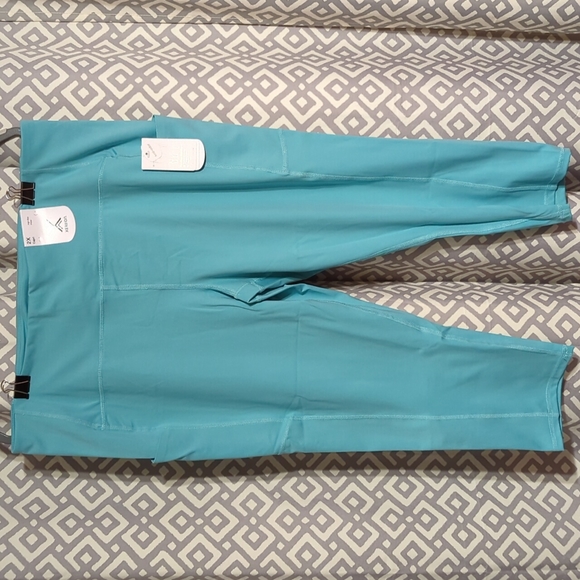 Xersion Pants & Jumpsuits Plus Size Xersion Capri Pants Poshmark